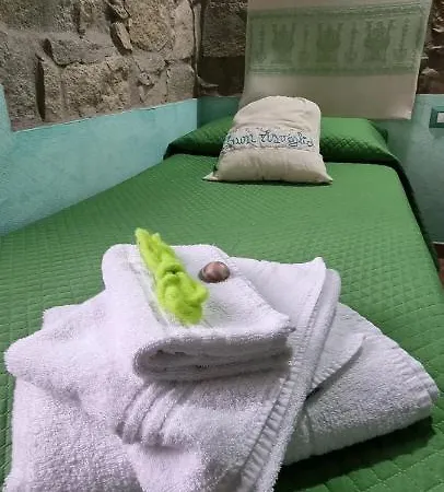 Couette-café Martina 3*